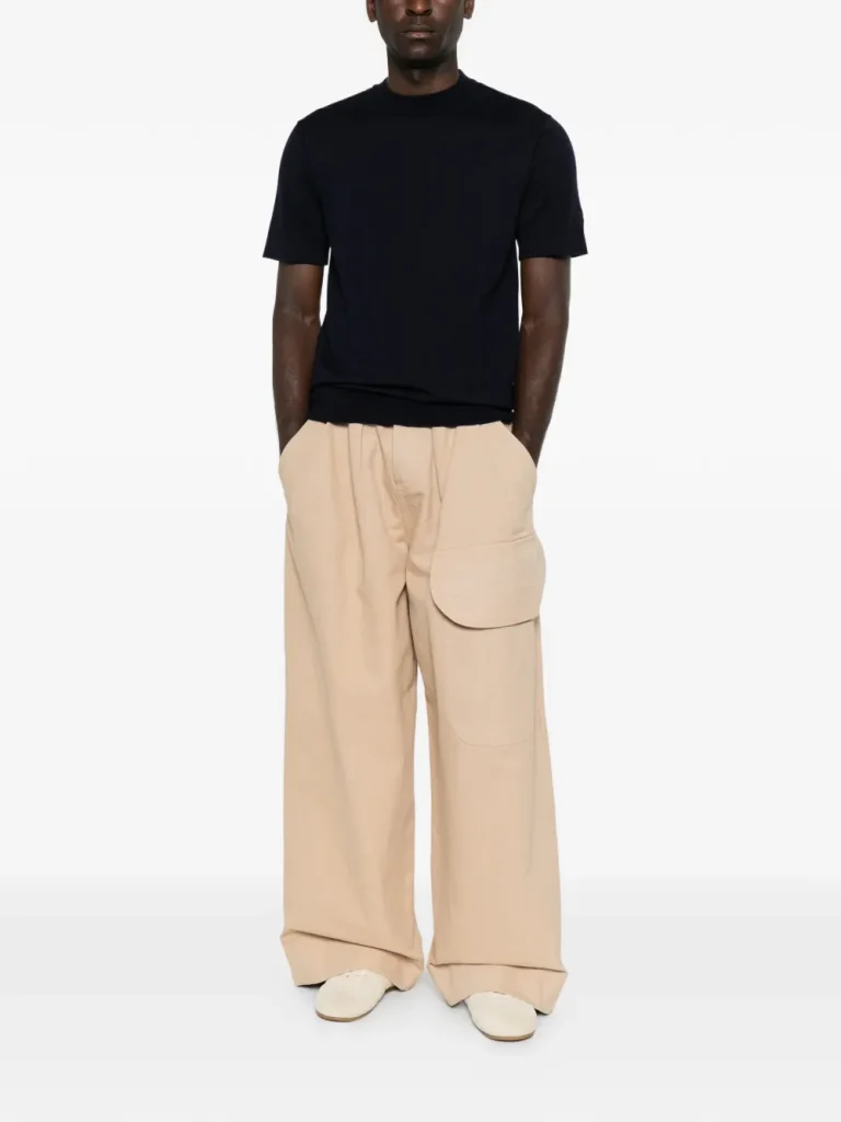 Balmain round-neck short-sleeved T-shirt.