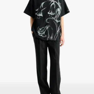 Balmain printed Flower T-shirt back view plain cotton finish with simple streetwear cut